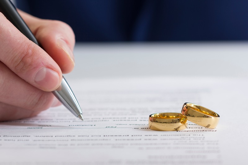 Minimizing the Financial Impact of Divorce